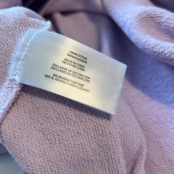 Wildfox Med Sweatshirt Long Sleeve CrewNeck Dogs Love Me orchid petal pink NWT - Picture 12 of 14